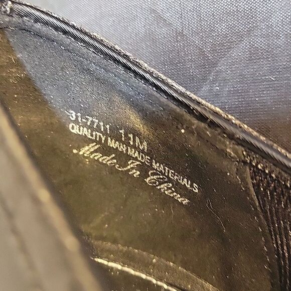 BRAND NEW EASY STREET ALIVE 5 NOBEL POINTED TOE LOW HEEL PUMPS - Picture 14 of 16